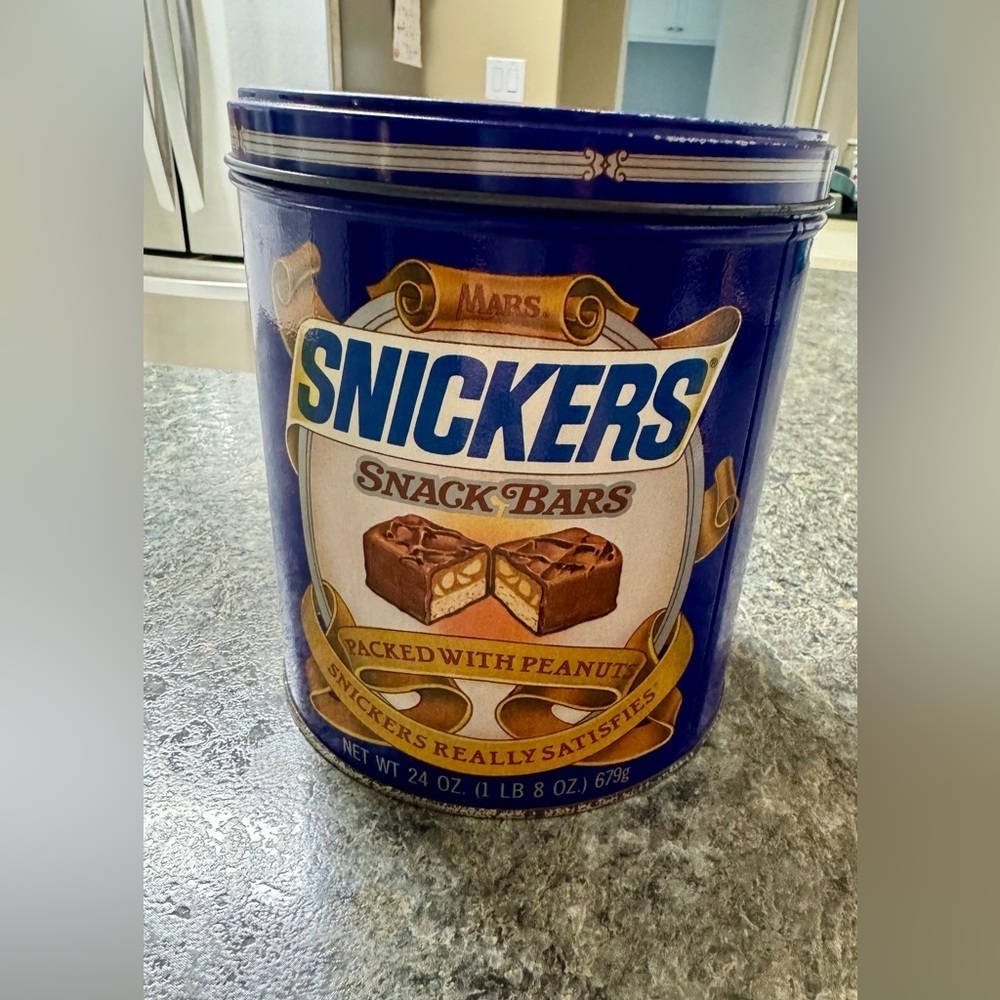 Snickers Snack Bars Tin